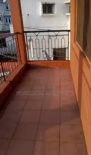 2bdrm Apartment in Off Obafemi Awolowo for rent