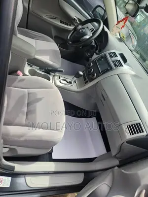 Toyota Corolla 2013 Gray
