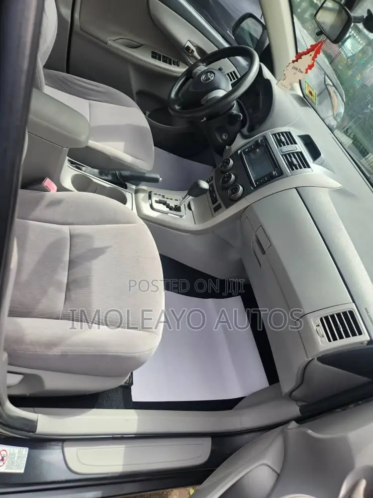 Toyota Corolla 2013 Gray