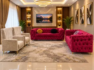 Top Quality 7 Seaters Luxury Sofa Set With Throw Pillows (3,2,1,1)