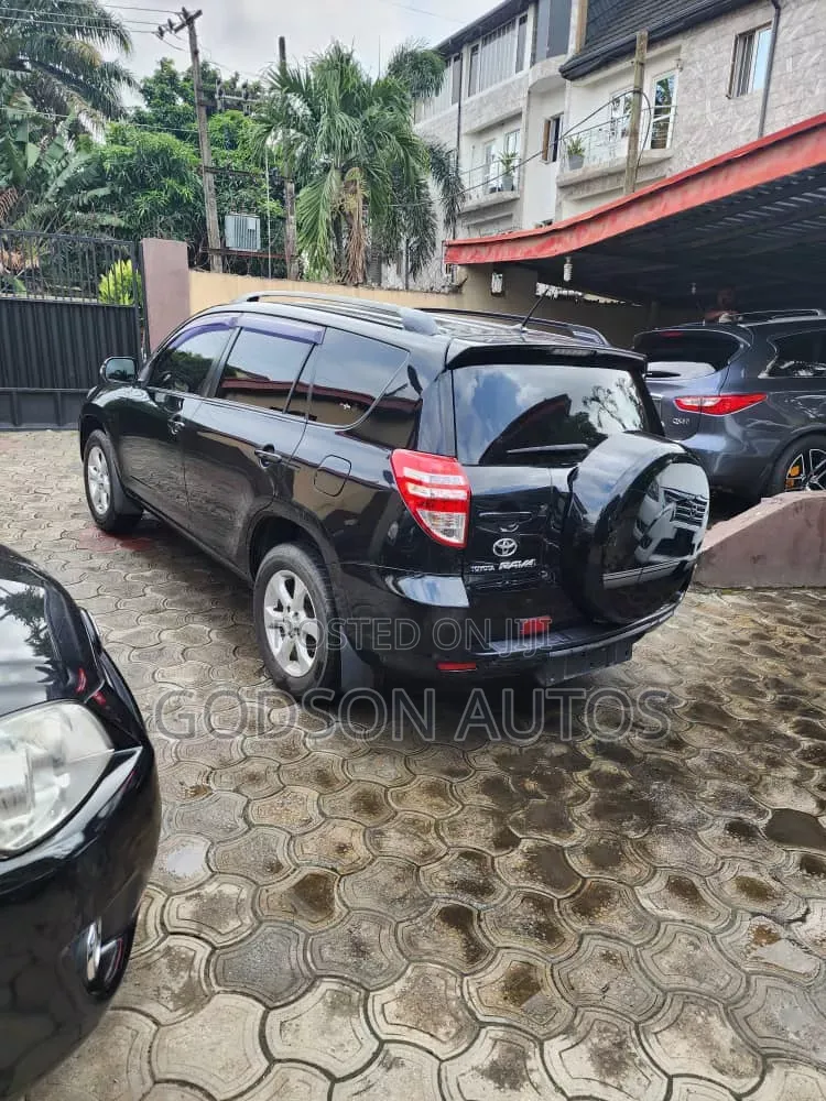 Toyota RAV4 2012 Black