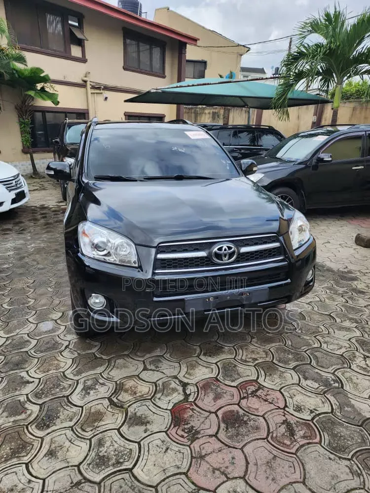 Toyota RAV4 2012 Black