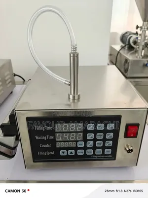 Digital Control Liquid Filling Machine