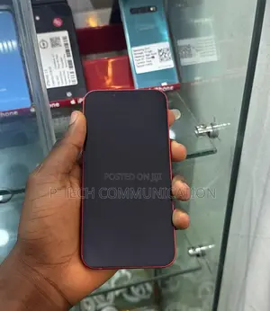 Apple iPhone 13 256 GB Red