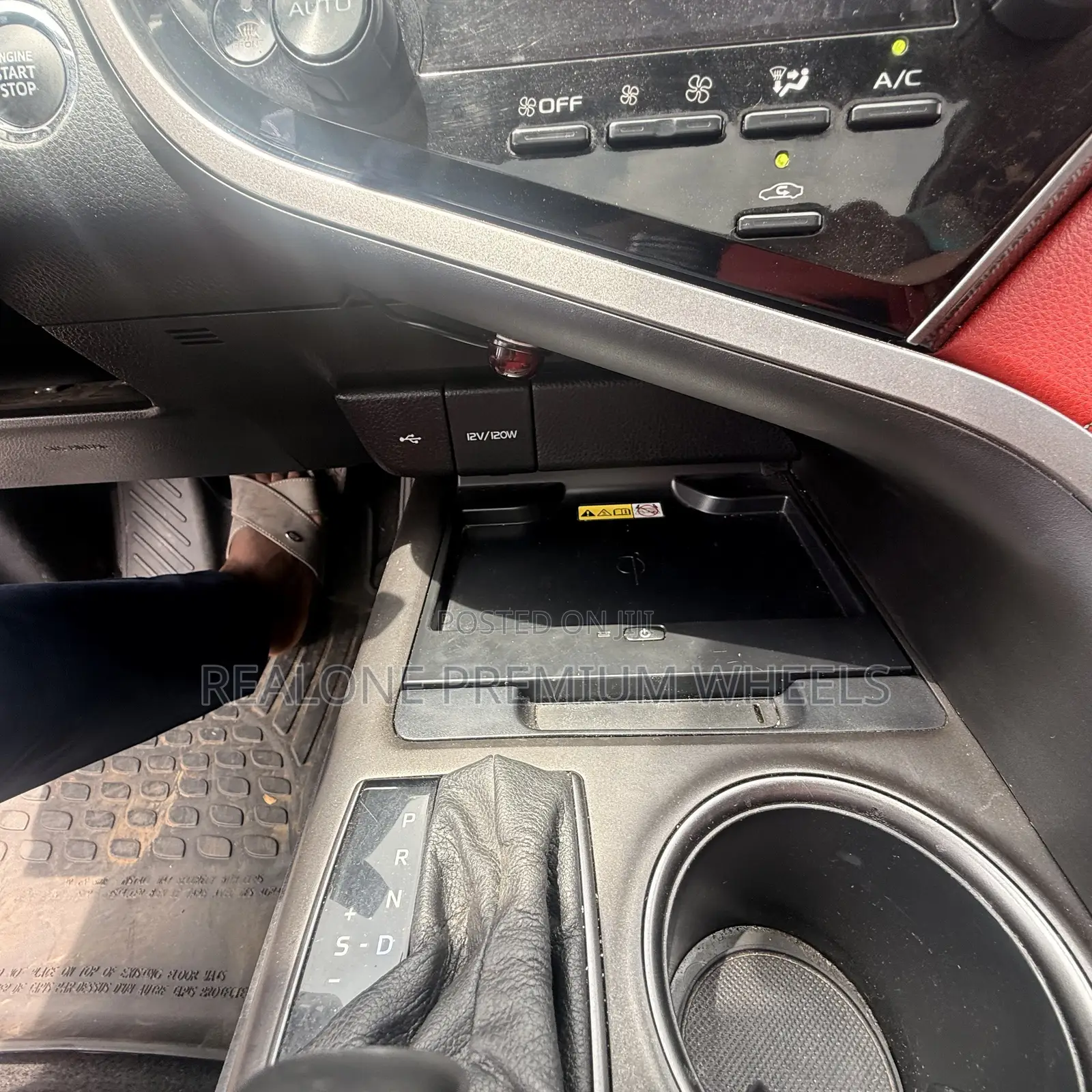 Toyota Camry XSE 2022 Silver
