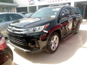 Toyota Highlander 2016 Black