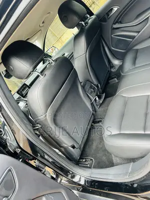 Mercedes-Benz GLA 250 2015 Black