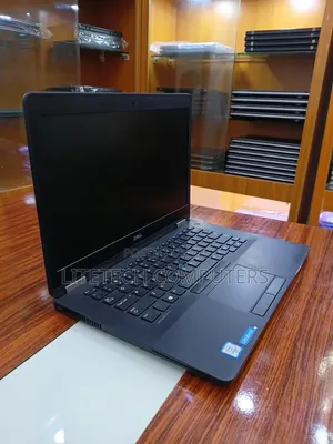Laptop Dell Latitude 7480 8GB Intel Core i5 SSHD (Hybrid) 256GB