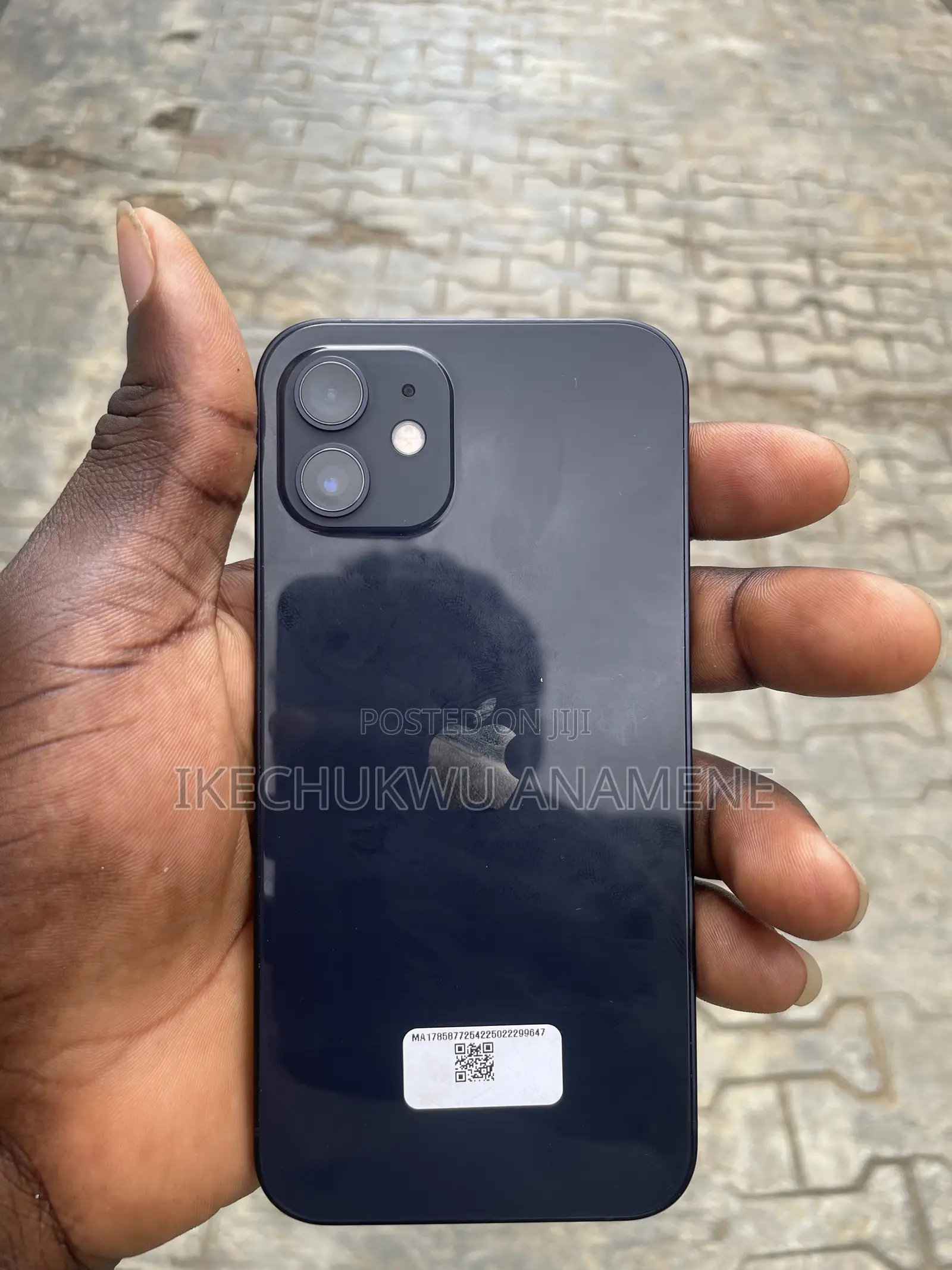 Apple iPhone 12 64 GB Black