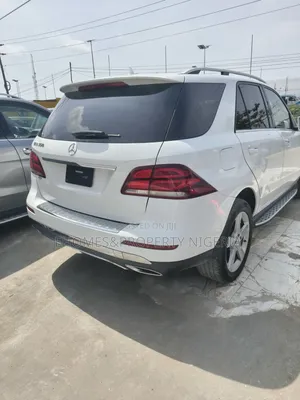 Mercedes-Benz GLE-Class 2016 White