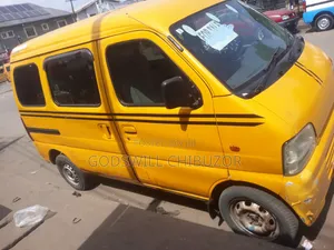 Suzuki Every 2012 Yellow