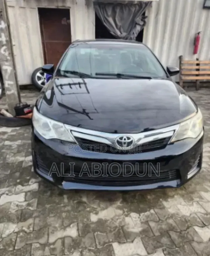 Toyota Camry 2014 Black