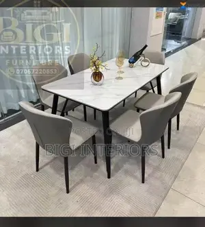 Beautiful 6 Seater Dinning
