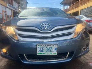 Toyota Venza V6 2011 Silver