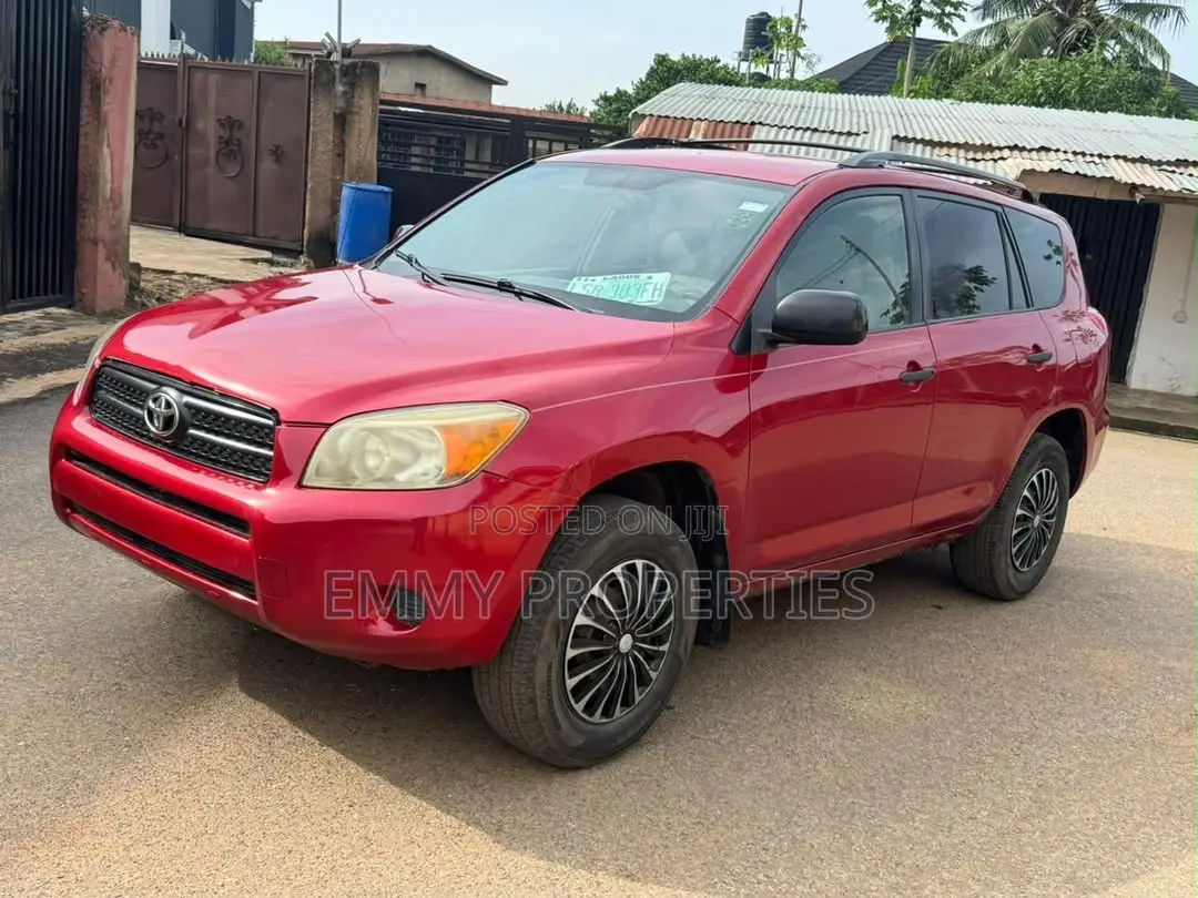 Toyota RAV4 2011 Red