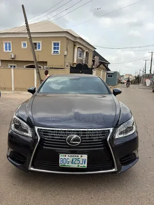 Lexus LS 460 AWD 2017 Blue
