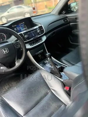 Honda Accord EX-L V-6 4dr Sedan w/Navigation (3.5L 6cyl 6A) 2014 Black