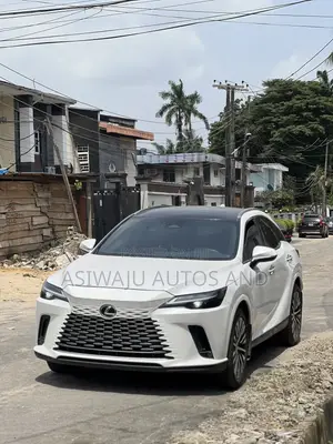 Lexus RX 350 Premium 2024 White