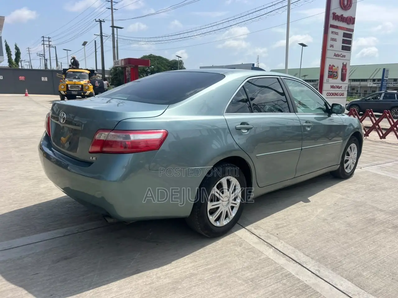 Toyota Camry 2.4 LE 2008 Green