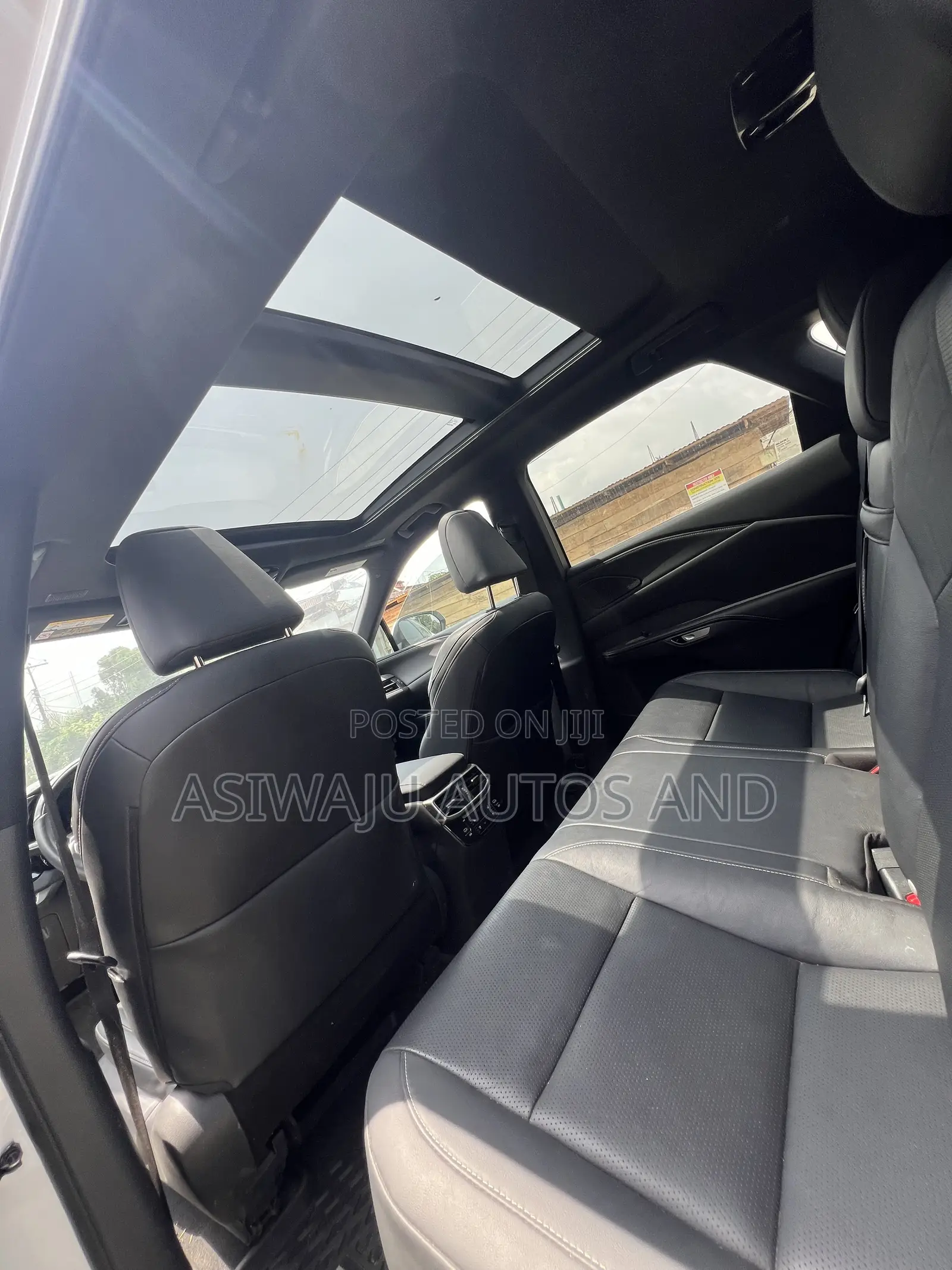 Lexus RX 350 Premium 2024 White