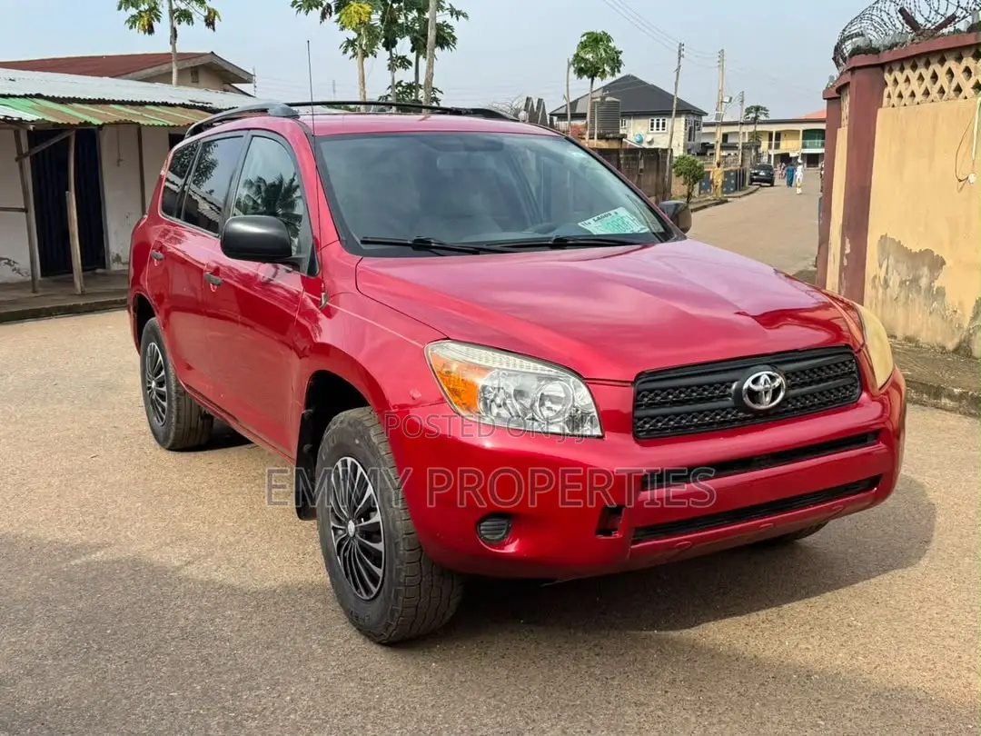 Toyota RAV4 2011 Red