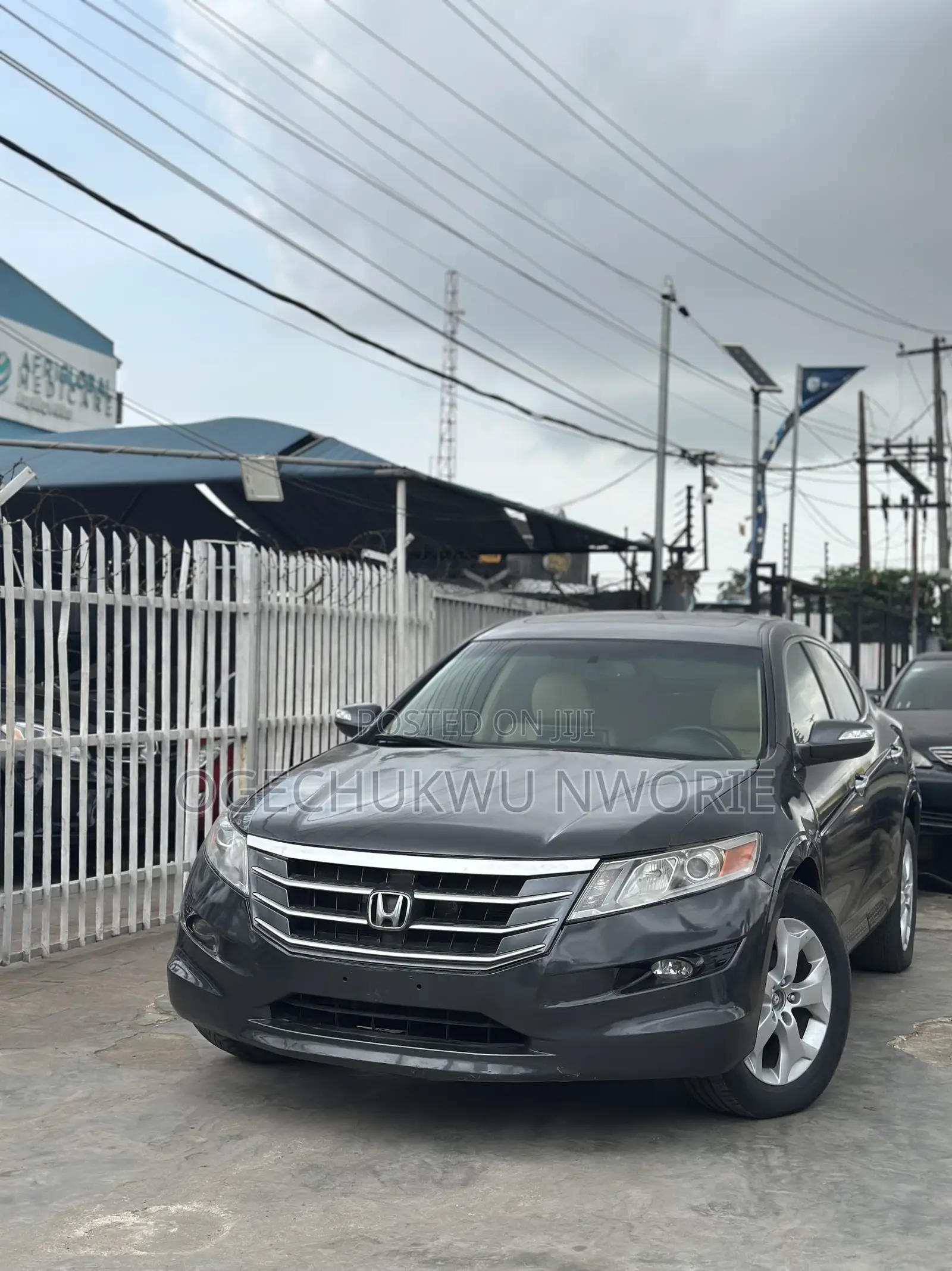 Honda Crosstour 2010 Gray