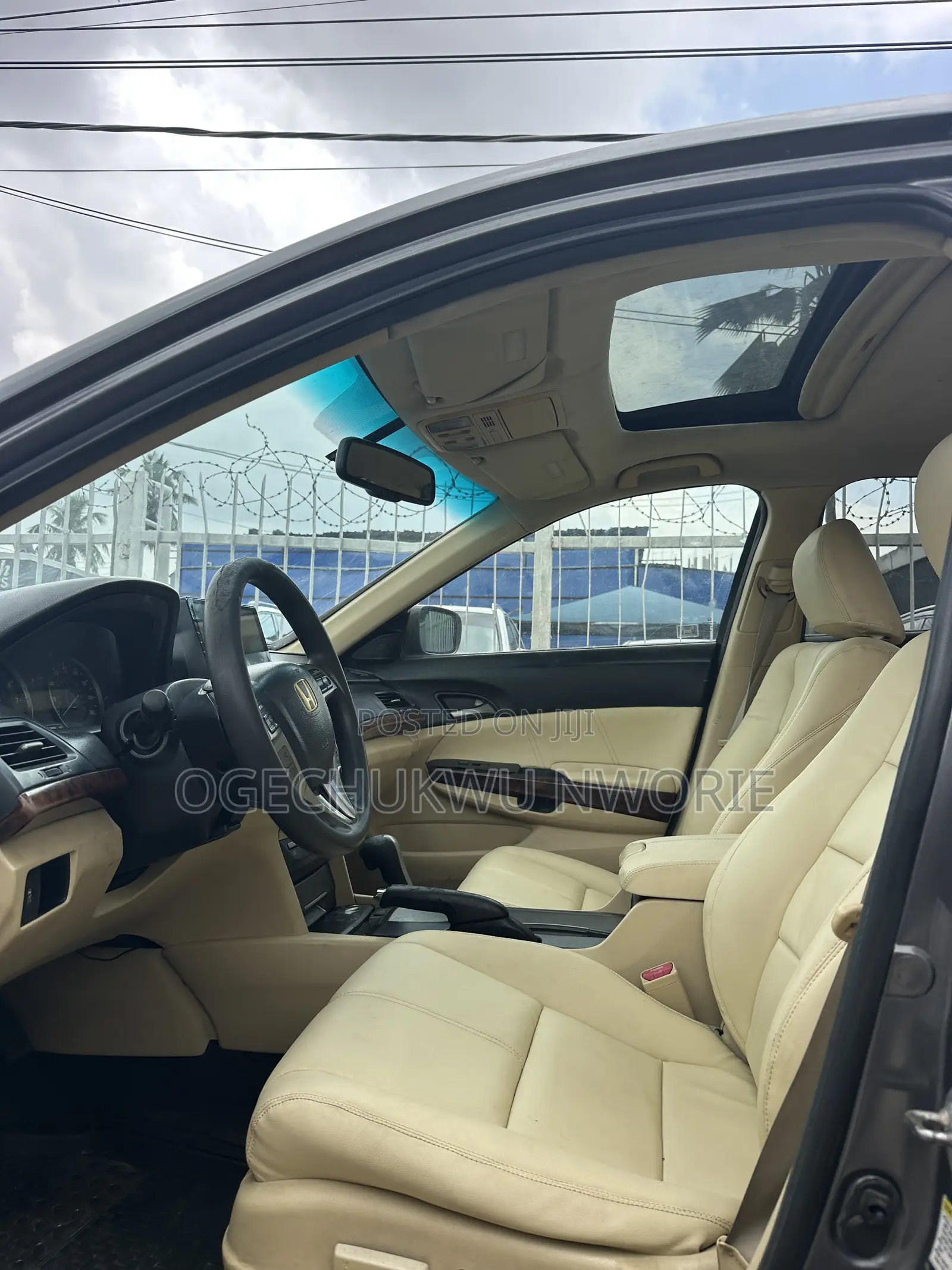 Honda Crosstour 2010 Gray