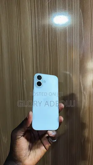 Apple iPhone 16 128 GB White