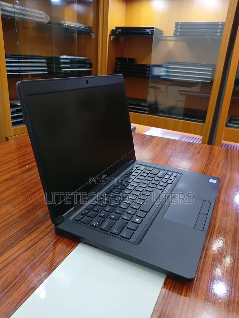 Laptop Dell Latitude 5490 8GB Intel Core i5 SSD 256GB