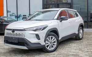 New Toyota Corolla Cross 2025 White
