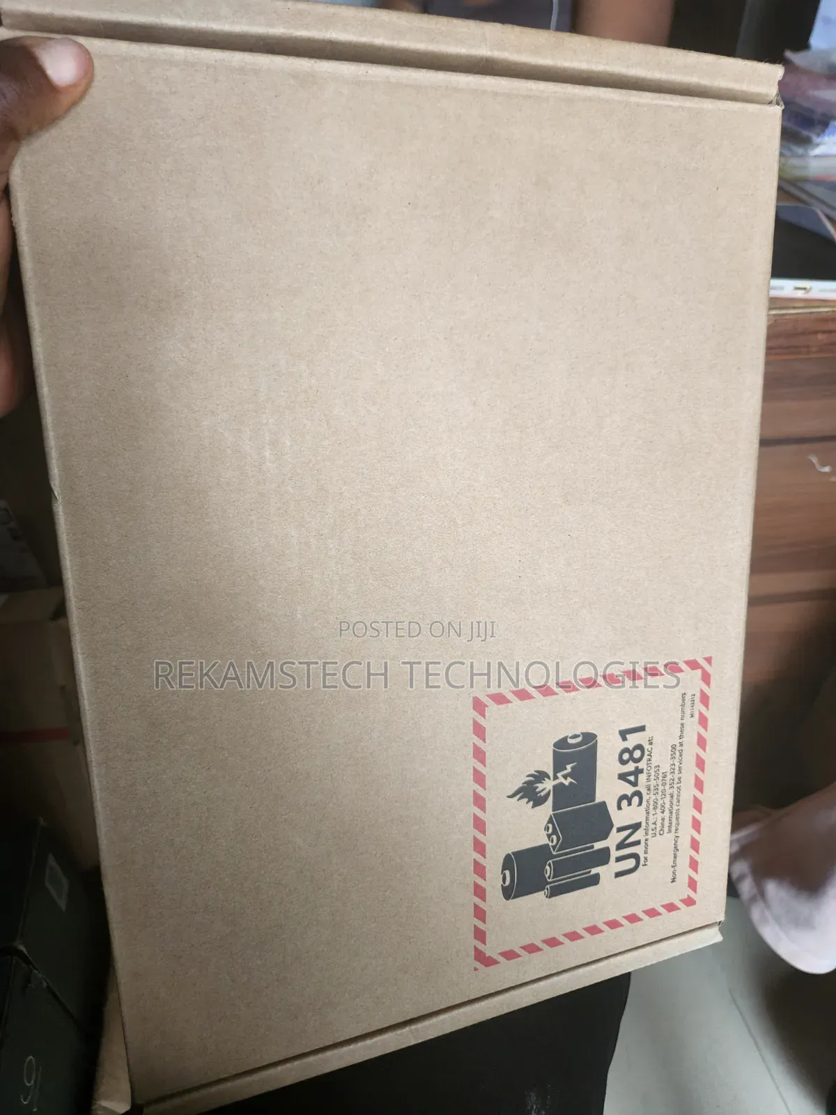 New Laptop Dell Pro Max 14 32GB Intel Core Ultra 7 SSD 1T