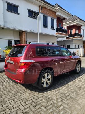 Toyota Highlander 2009 Red