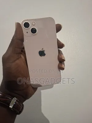 Apple iPhone 13 128 GB Pink