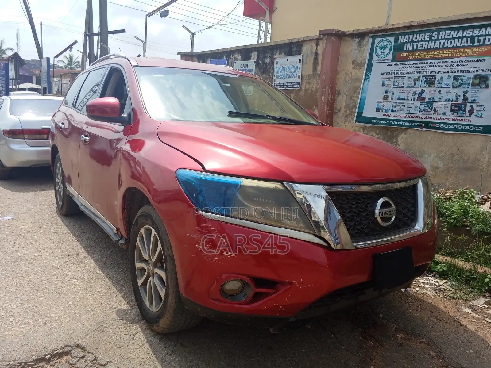 Nissan Pathfinder 2014 Red
