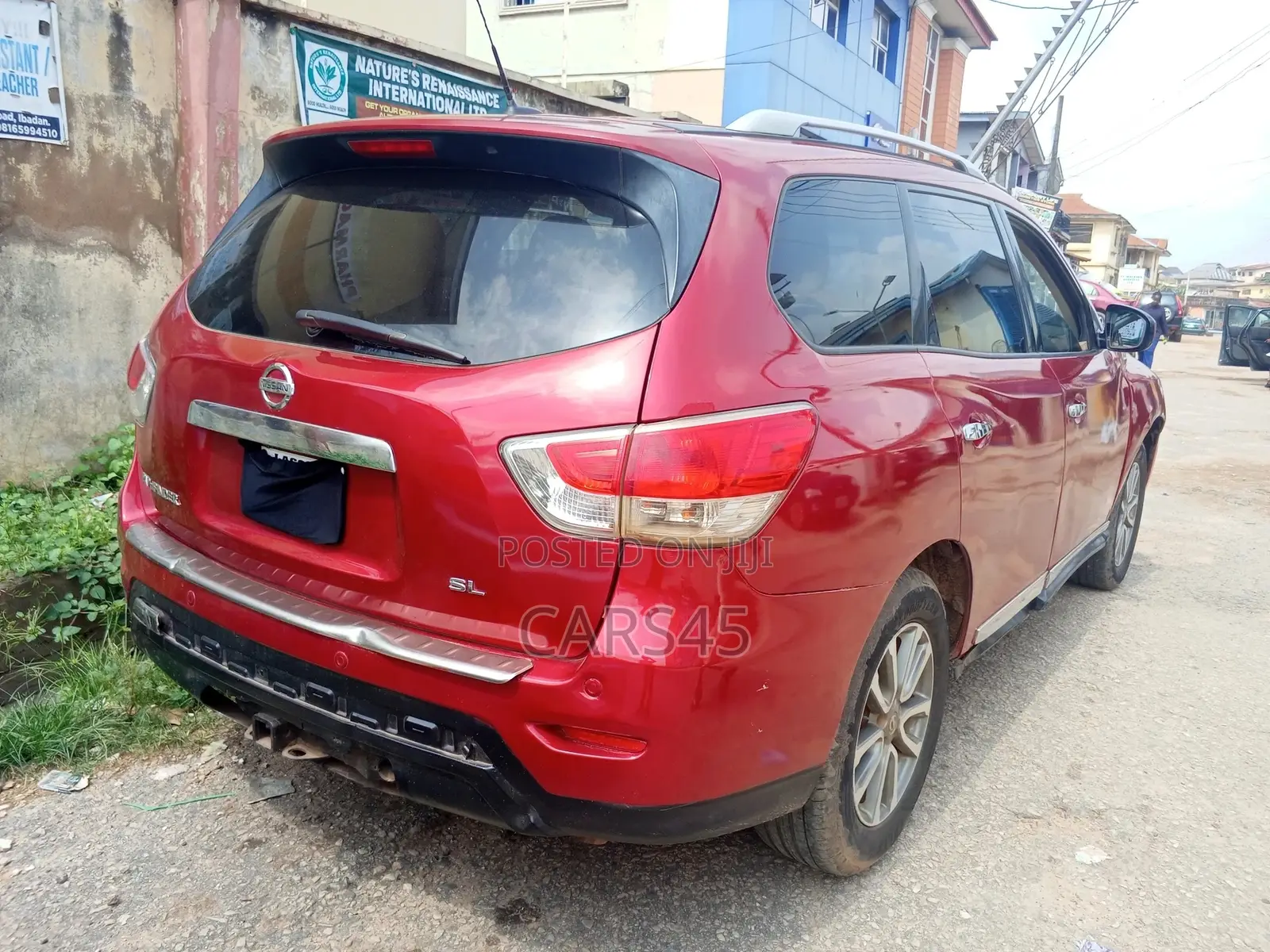 Nissan Pathfinder 2014 Red