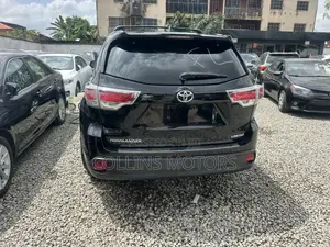 Toyota Highlander 2016 Black