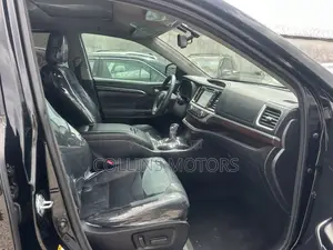 Toyota Highlander 2016 Black