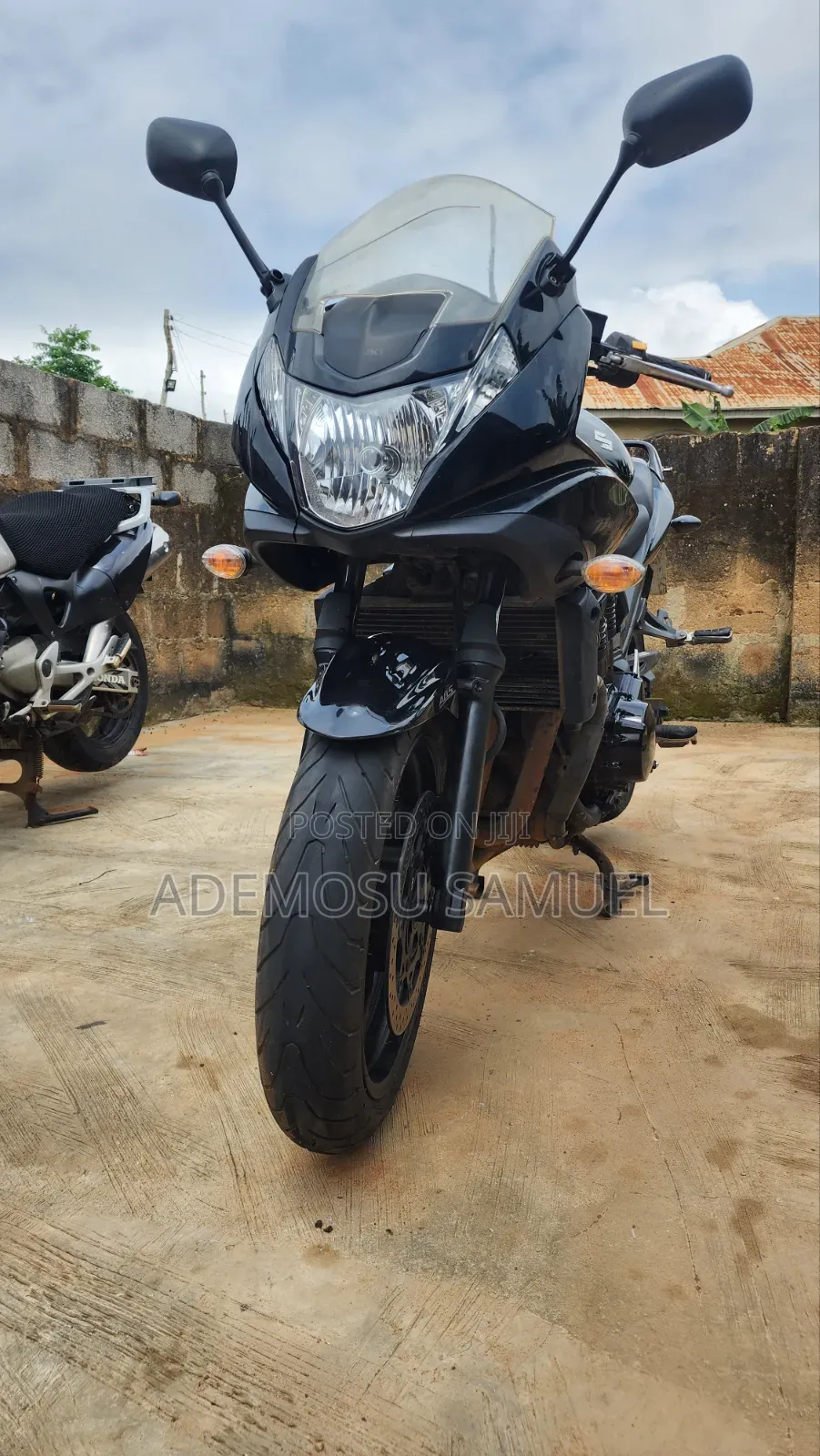 Suzuki Bandit 2012 Black