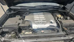 Lexus LX 2018 Black