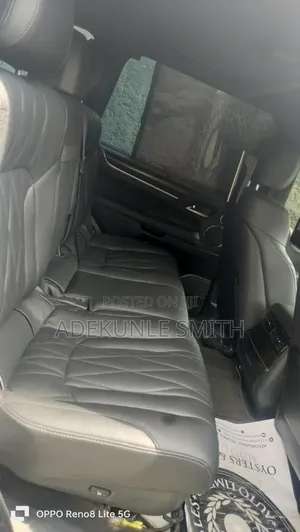 Lexus LX 2018 Black