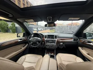 Mercedes-Benz M Class ML 350 4Matic 2013 Blue