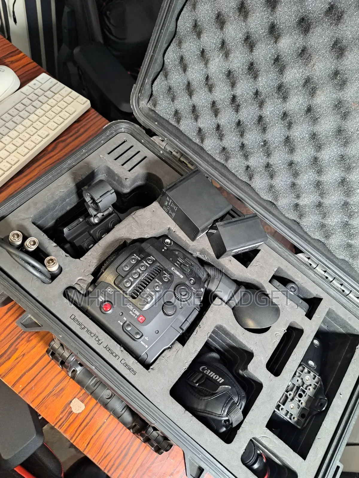 Canon Eos C300 Mark Ii