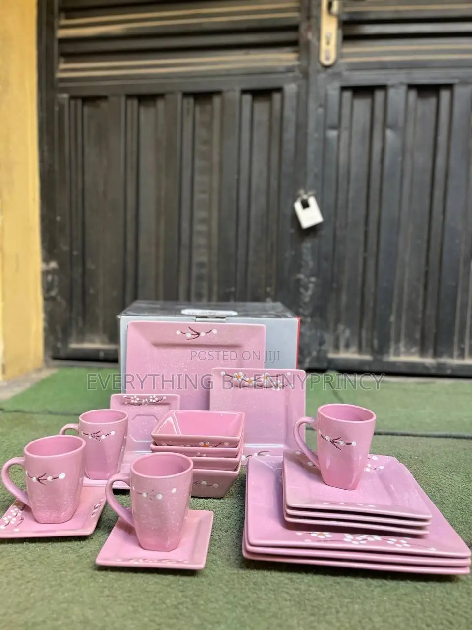 Square 20pcs Dinner Set