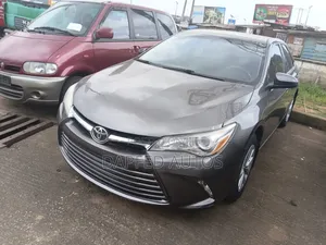 Toyota Camry 2016 Black