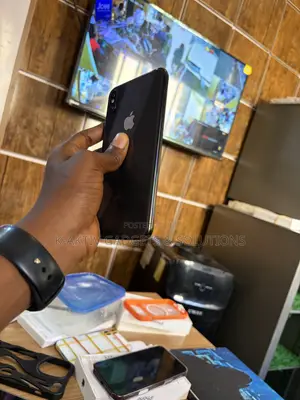Apple iPhone XS Max 64 GB Black