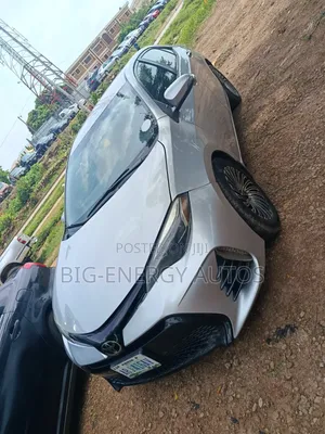 Toyota Corolla S 4dr Sedan (1.8L 4cyl CVT) 2016 Silver