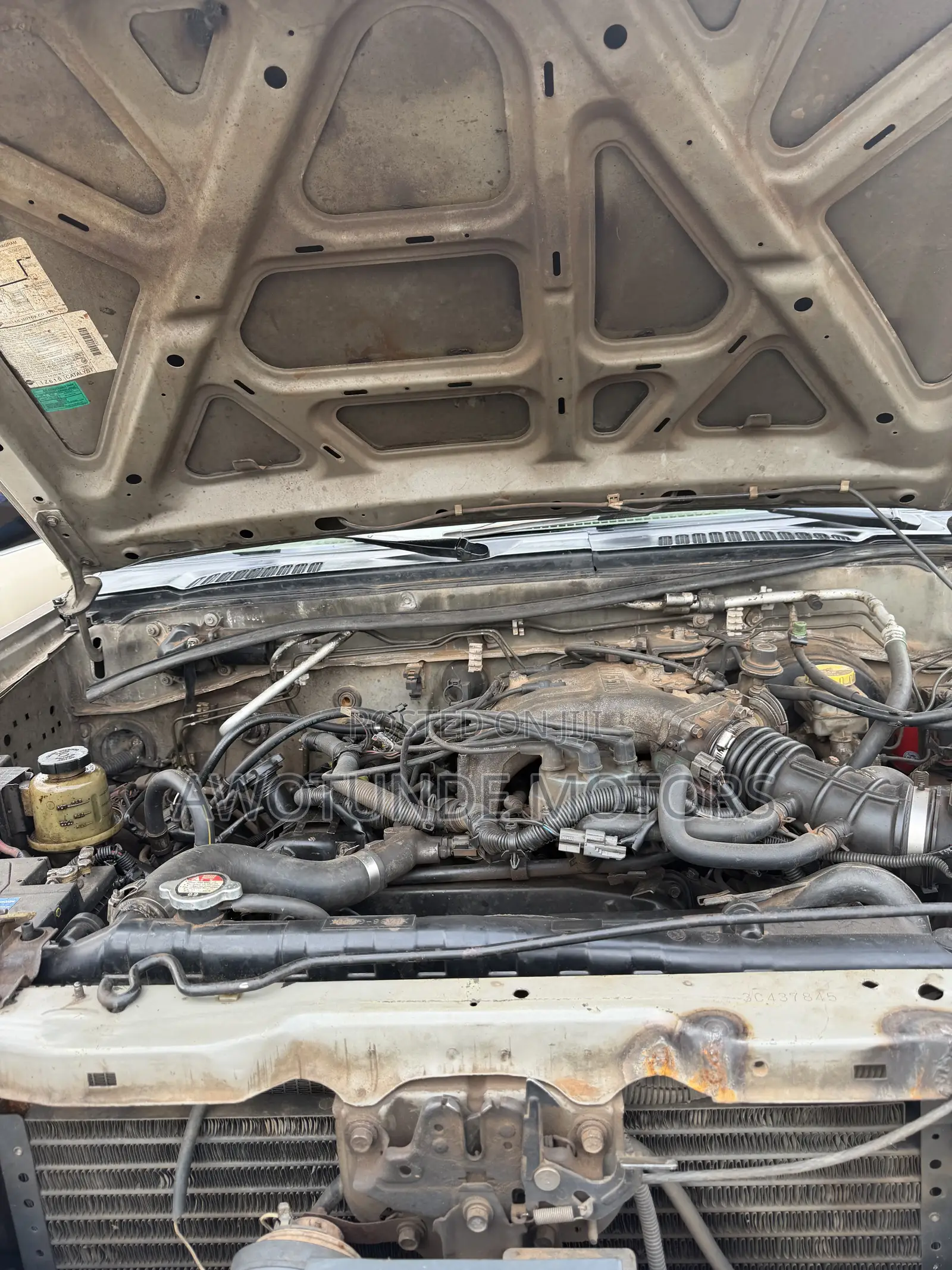 Nissan Frontier 2004 Gray