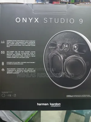 Onyx Studio 9 Speaker