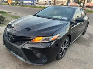 Toyota Camry 2019 Black