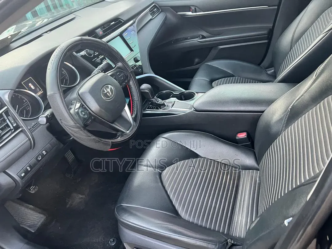 Toyota Camry 2019 Black